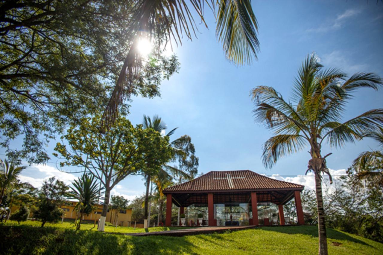 Hotel Recanto Diegues Conchal Exterior photo