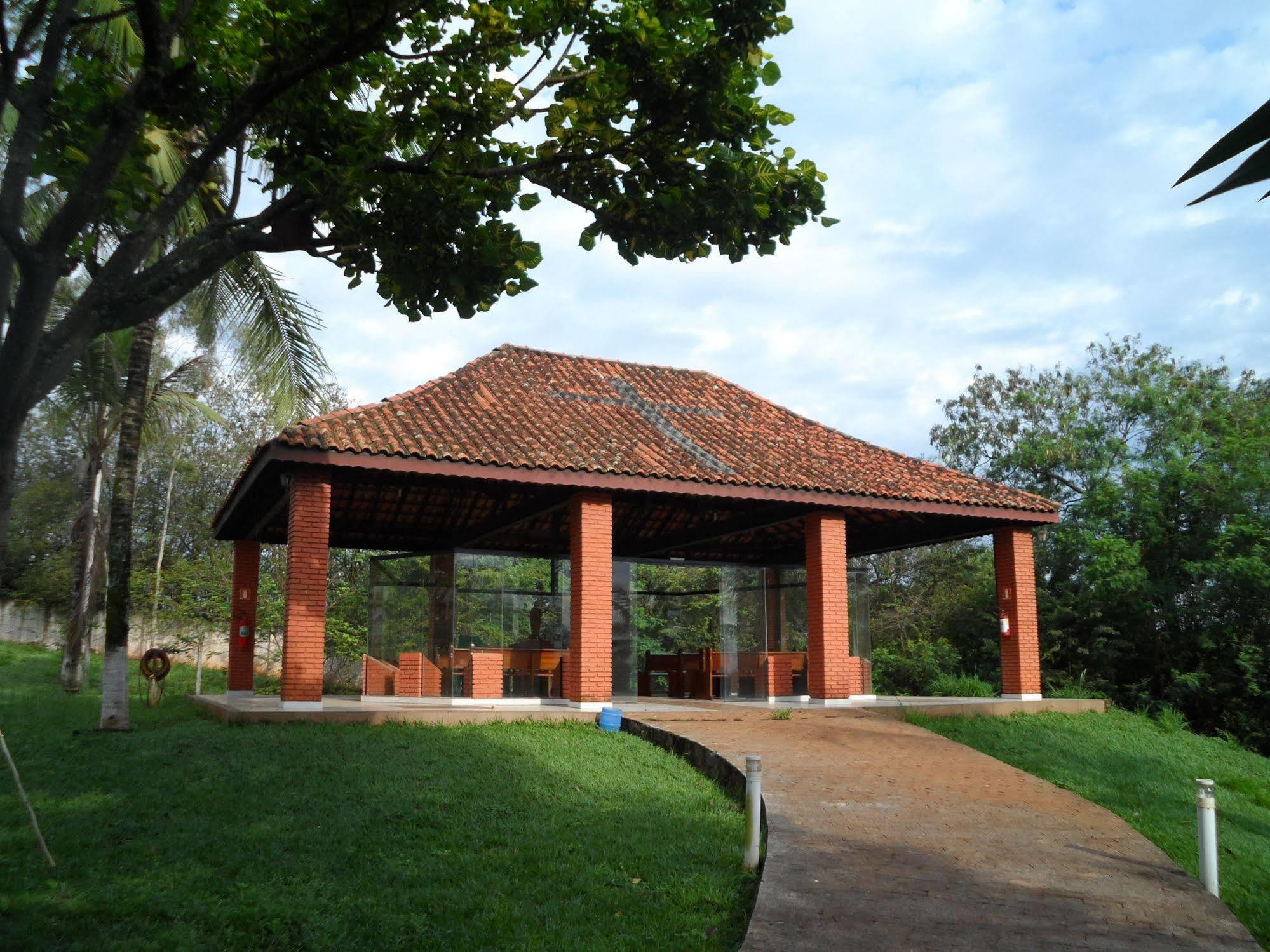 Hotel Recanto Diegues Conchal Exterior photo